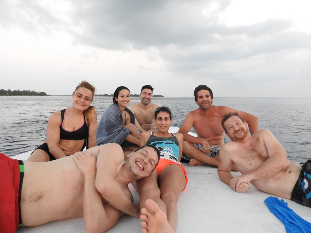 Natural Surf House Hostel Himmafushi Εξωτερικό φωτογραφία