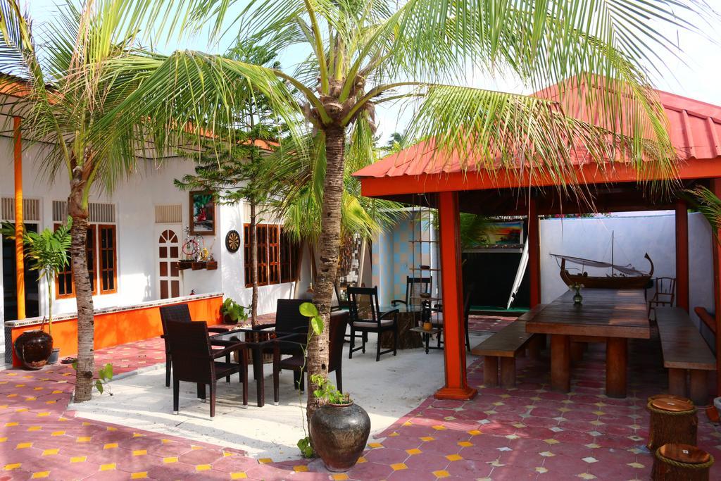 Natural Surf House Hostel Himmafushi Εξωτερικό φωτογραφία