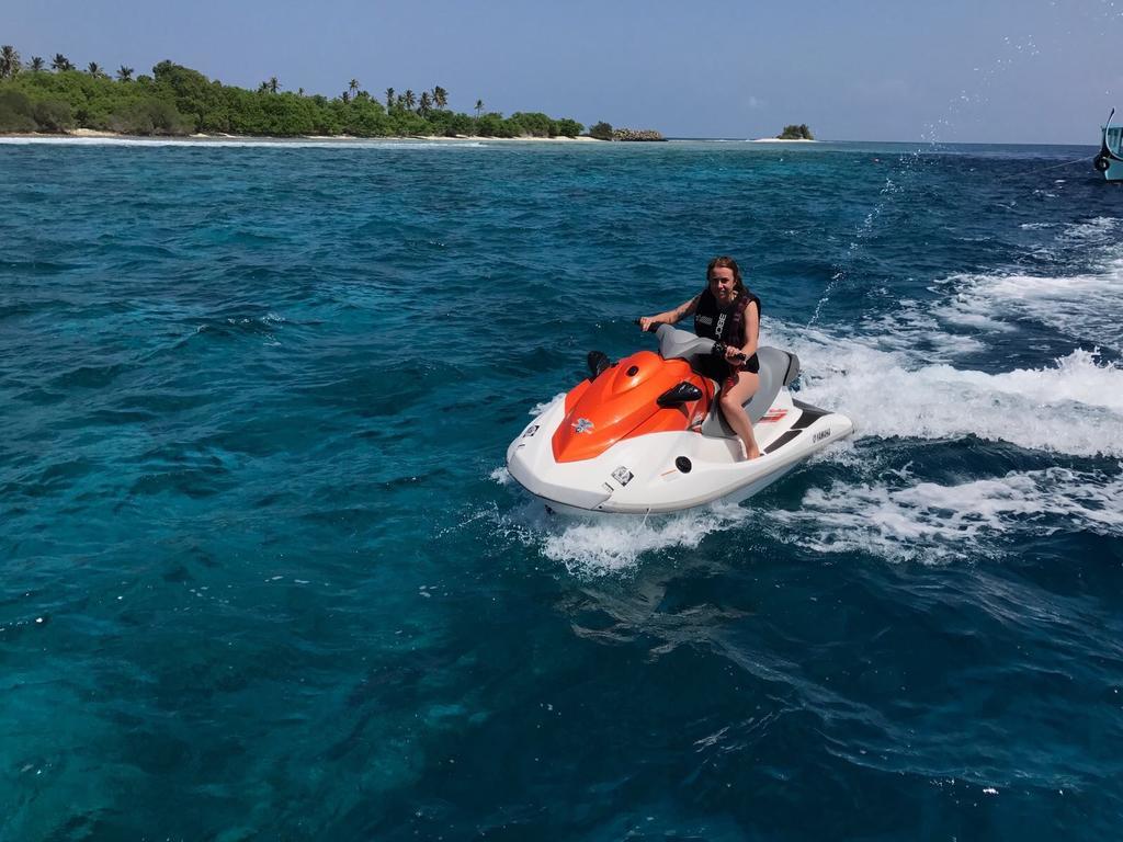 Natural Surf House Hostel Himmafushi Εξωτερικό φωτογραφία